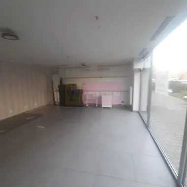 Spatiu Comercial Stradal Șoseaua Colentina zona Teiul Doamnei Suveica