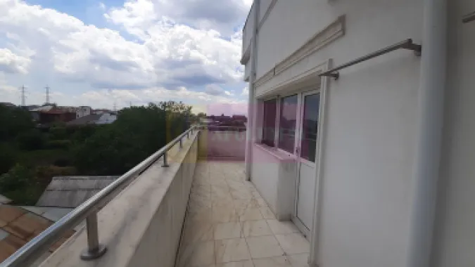 Vilă Mare în Voluntari