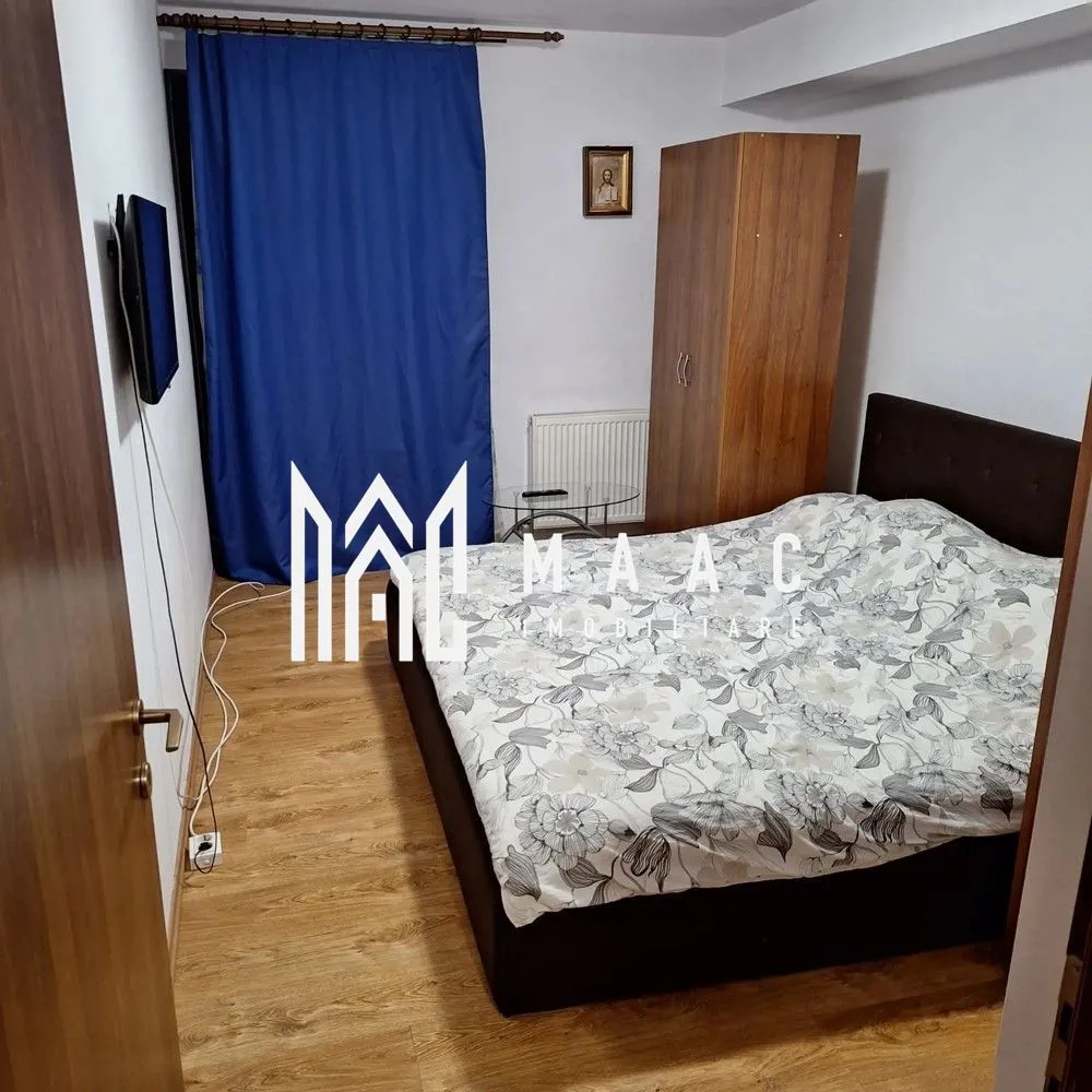 Apartament 3 camere | Parter | 3 balcoane | 100MP | Turnisor - MAAC Imobiliare vă prezintă un apartament cu 3 camere, situat la parter înalt, într-o vilă, în cartierul Turnișor, într-o zonă exclusiv de case, cu acces rapid către Șoseaua Alba Iulia.

Caracteristici:
Apartament cu 3 camere la vilă
Suprafață utilă: 108 mp
Parter înalt
An construcție: 2011
Posibilitate de recompartimentare

Compartimentare:
Living de aproximativ 30 mp
2 dormitoare 
Bucătărie deschisă
Baie mare cu cadă
2 holuri
3 balcoane, câte unul pentru fiecare cameră

Spații auxiliare și beneficii:
Pivniță de 29 mp, ideală pentru depozitare 
Curte comună
Acces auto facil
Loc de parcare în curte

Dotări:
Apartamentul se vinde complet mobilat și utilat
Spații bine proporționate, luminoase și aerisite.

Localizare și facilități în zonă:
Stația de autobuz cu legături către toate zonele orașului
În apropiere supermarketuri, școală și grădiniță
Acces rapid către zona industrială.

Pentru mai multe detalii precizati telefonic ca ati vazut anuntul cu ID: CP2861169