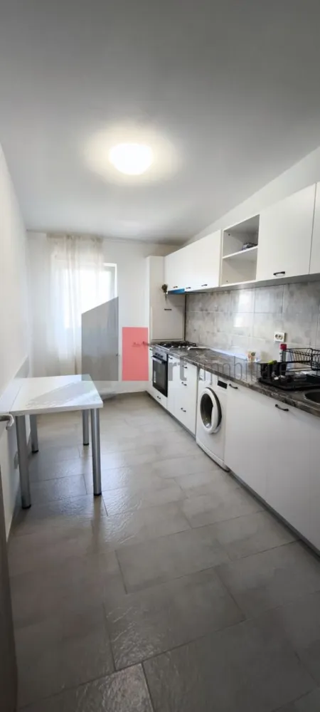 Ap 2 camere mobilat utilat Popesti L - Se inchiriaza ap 2 cam, et 5, bloc cu lift, mobilat utilat nou, cu loc de parcare, in Popesti -Leordeni.
Pretul chiriei este de 450 euro si se va plati 1 luna in avans si 1 luna garantie.
Apartamentul este in perfecta stare, curat, mobilat complet si utilat cu tv, masina de spalat, frigider cu congelator, aragaz, dulapuri etc.