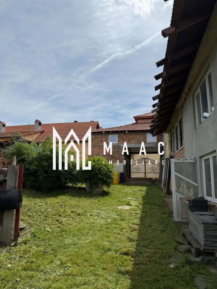 FERMA FUNCTIONALA CU UTILAJE I TAPU I SIBIU - MAAC Imobiliare va ofera spre vanzare o fermă functionala in Comuna Tapu, Judetul Sibiu.
OFERTA 1 
Se vinde proprietate cu 355mp,244mp curte,144mp hală, 3 garaje 75mp,chimniță 35mp,25mp atelier,2500mp grădină 150.000€ NEGOCIABIL 
OFERTA 2
Proprietatea cu toate menționate mai sus împreună cu 2 tractoare (John Deer,Deutz Fahr) plus unelte agricole plus teren agricol 4ha 190.000€ NEGOCIABIL 
Pentru mai multe detalii precizati telefonic ca ati vazut anuntul cu ID CP3093866