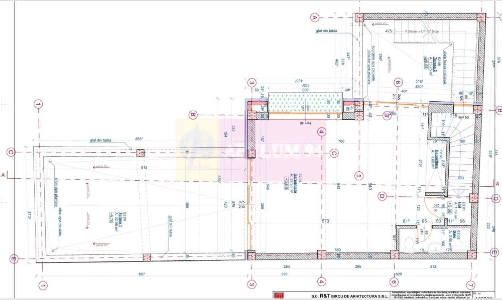 Clădire boutique, Incity X Mall Vitan, Sector 3 - Clădire refăcută complet, aproape de Incity și Mall Vitan, gândită pentru firme care vor un sediu nou și reprezentativ.
260 mp utili, 3 terase mari, rooftop panoramic, 4 locuri de parcare private. ( cu posibilitate de suplimentare 6 locuri parcare- contracost )
Compartimentarea se poate ajusta acum, după nevoile viitorului chiriaș.
Finisaje premium în lucru, predare imediată.
Spațiu boutique, liniștit, dar cu acces rapid la metrou și tot ce contează.

3.500 € + TVA / lună – întreaga clădire finalizata. Se pot negocia conditiile de inchiriere, in cazul in care noul chirias preia din timp cladirea in stadiul de amenajari. 
Vizionări private doar pe bază de programare.

Date tehnice:
Suprafață utilă: aprox. 260 mp
Suprafață construită: aprox. 320 mp
Teren: aprox. 250 mp
Curte liberă: aprox. 50 mp
3 terase (33 mp, 16 mp, rooftop 50 mp)
3 băi | 6 camere | deschidere aprox. 7 m