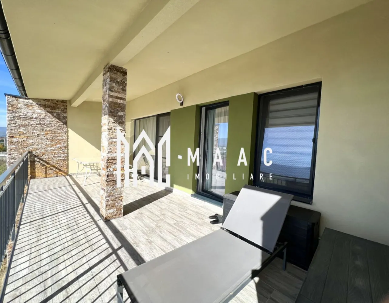 Casa insiruita 4 camere I Parcare I Cristian - MAAC Imobiliare vă propune spre vânzare o casă situată la intrarea în localitatea Cristian, o proprietate modernă și eficient compartimentată, ideală pentru locuire permanentă, într-o zonă cu acces facil către Sibiu.

Locuința are o suprafață utilă de 119 mp și este dispusă pe trei niveluri, oferind un echilibru optim între spațiile de zi și cele de odihnă:
-Parter: living, bucătărie, baie, cameră tehnică
-Etaj 1: 2 dormitoare, hol, baie, balcon de 9 mp
-Etaj 2: dormitor, baie, terasă de 23 mp

Proprietatea beneficiază de o curte proprie de aproximativ 80 mp, oferind spațiu pentru relaxare, precum și de două locuri de parcare dedicate.

Casa se vinde complet mobilată și utilată, fiind pregătită pentru mutare imediată, fără necesitatea unor investiții suplimentare.

Amplasarea la intrarea în Cristian asigură acces rapid către Sibiu, fiind o alegere potrivită pentru cei care își doresc liniștea unei zone rezidențiale, fără a renunța la proximitatea orașului.

Pentru mai multe detalii, vă rugăm să menționați telefonic că ați văzut anunțul cu CP2861297