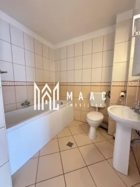 Logo MAAC IMOBILIARE logo