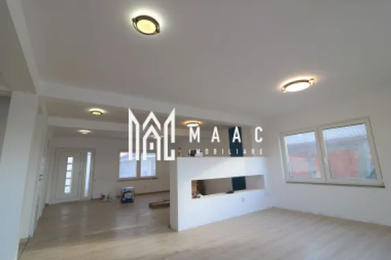 Logo MAAC IMOBILIARE logo