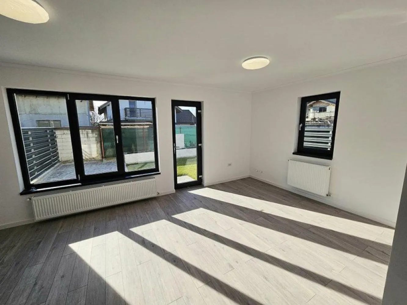 Glina de vanzare vila noua 4 camere particular
