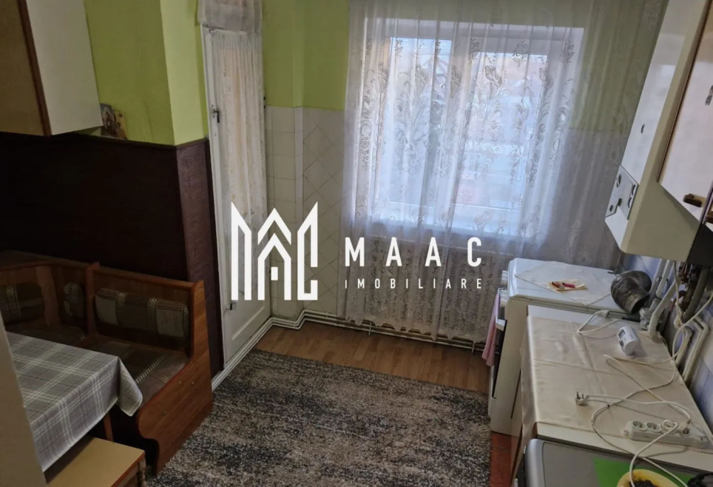 Apartament 3 Camere I Decomandat I Zona Turnisor