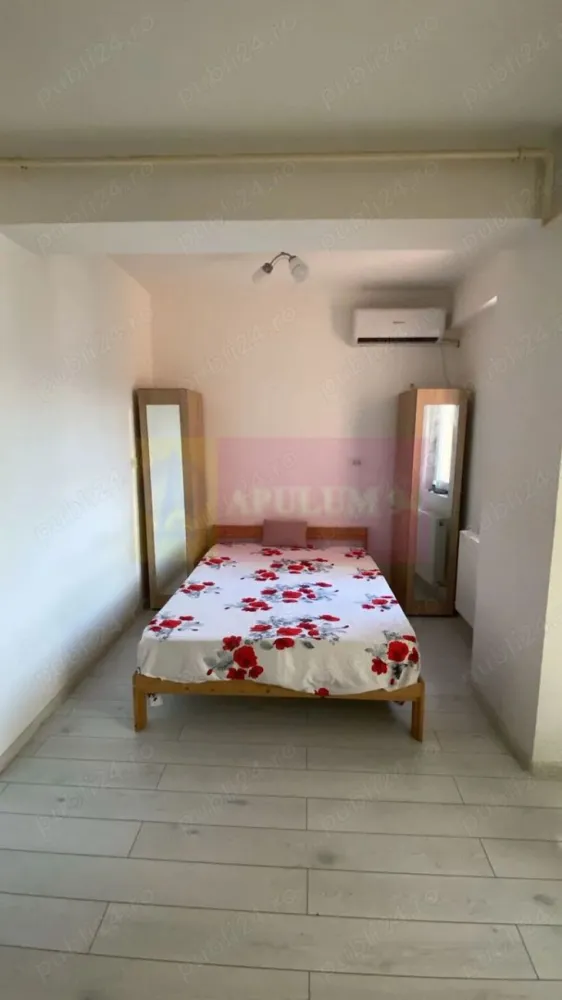 Garsoniera Militari Residence Super oferta - Agentia Imobiliara Apulum 94, va propune spre vanzare 
Garsoniera curata si spatioasa situata in Complexul Militari Rezident, Str Sg ilie Petre nr 86 Chiajna Ilfov cu o suprafata de 32 mp. Et 7. din 8. 
An de constructie 2018. 
Garsoniera dubla, confort 1 semdecomandata. cu centrala proprie, aer conditionat.geam termopan..
 Supraveghere video pe strada,bloc, scara. 
Aproape de Mall Militari Rezident . ...Auchan. Multe magazine in capatul srazi.
Statia de autobuz la 50 de m de bloc .
Parcarea este la liber in fata blocului
Se vinde semimobilata, gata de mutare.
Pret usor negociabil