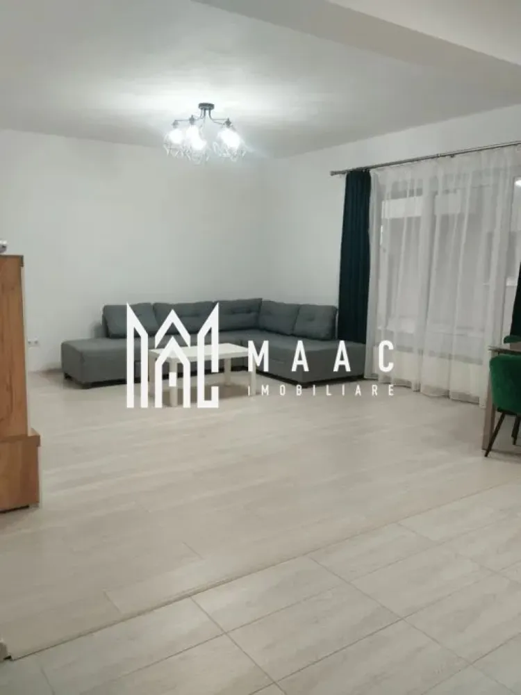 Apartament 2 camere | Parter inalt | Modern | Selimbar - MAAC Imobiliare vă prezintă spre vânzare un apartament cu 2 camere, situat la parterul unui imobil din Șelimbăr.

Caracteristici:
Suprafață utilă: 60 mp
Amplasare la parterul unui imobil cu regim de înălțime P+3 etaje

Compartimentare: living cu bucătărie open-space, dormitor, baie dotată cu cadă și geam pentru aerisire naturală, precum și debara pentru depozitare

Confort termic asigurat prin centrală termică proprie și calorifere
Loc de parcare inclus
Imobil construit în anul 2020
Apartamentul se vinde complet mobilat, exact așa cum este prezentat în fotografii.

Pentru mai multe informații sau pentru a programa o vizionare, nu ezitați să ne contactați, specificand ID: CP2863030