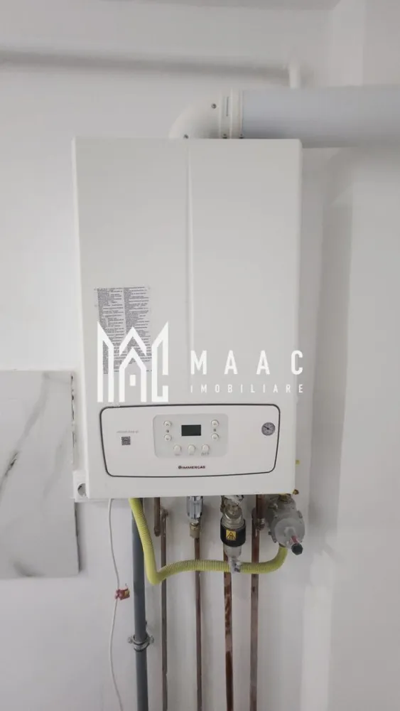 Apartament 2 camere 60MP | Ostroveni - Apartament 2 camere Ostroveni | 60MP | Centrala termica, disponibil imediat pentru locuit.

MAAC Imobiliare vă propune spre vânzare un apartament cu 2 camere, situat pe Strada Luceafarului, in zona Cina, Ostroveni.
Proprietatea se află la etajul 4 din 4 al unui bloc recent construit, prevazut cu lift, si cu pod mansardat.

Apartamentul este inteligent compartimentat pentru a oferi confort și funcționalitate:

* Living luminos și primitor

* Bucătărie generoasa cu acces la unul dintre cele 2 balcoane

* 1 dormitor

* 1 grupur sanitar

* 2 Balcoane utile și accesibile in suprafata generoasa de 8MP

Pentru un confort termic sporit, apartamentul beneficiaza de incalzire printr-o centrala termica proprie, iar incalzirea este prin calorifere

Apartamentul a fost renovat si isi asteapta o noua familie, ce il poate mobila si utila dupa bunul plac.

Această proprietate este ideală pentru familii, dar și pentru cei care își doresc confort, stil și o locație excelentă pe una dintre cele mai căutate artere ale orașului.

Pentru mai multe detalii sau pentru programarea unei vizionări, MAAC Imobiliare vă stă cu drag la dispoziție.

ID CP2864768