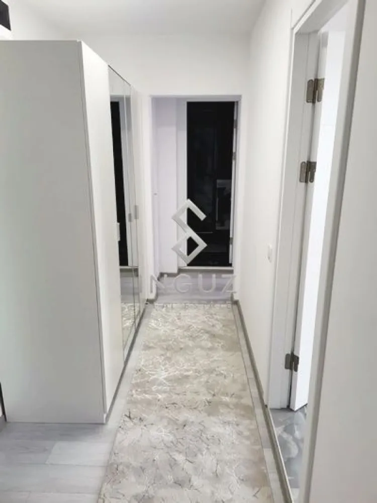 Apartament 2 camere de închiriat – Dristor, Sector 3 - Apartament 2 camere de închiriat – Dristor, Sector 3 ⬇️ العربية ⬇️
600 € / lună | 51 mp | etaj 4

Apartament decomandat de 2 camere, situat în zona Dristor, pe Aleea Buteica Marius Emanoil nr. 2, Sector 3, la aproximativ 10 minute de mers pe jos de metrou.
Locuința este modernă, bine compartimentată și pregătită pentru mutare imediată.

• 51 mp
• Etaj 4 din 8
• Compartimentare decomandată
• Centrală proprie
• Bloc cu 2 lifturi
• Foarte aproape de Kaufland Mihai Bravu
• Zonă liniștită și accesibilă

Acces rapid către metrou, magazine și mijloace de transport.
Pentru mai multe detalii sau vizionare, vă rugăm să ne contactați.

شقة غرفتين للإيجار – دريستور، القطاع 3
600 € / شهر | 51 متر مربع | الطابق 4

شقة مميزة مكونة من غرفتين منفصلتين، تقع في منطقة دريستور على شارع
Aleea Buteica Marius Emanoil Nr. 2 – القطاع 3، وتبعد حوالي 10 دقائق مشيًا عن المترو.

الشقة حديثة، عملية، وجاهزة للسكن فورًا.

• 51 متر مربع
• الطابق 4 من 8
• تقسيم منفصل
• تدفئة مركزية خاصة
• البناء يحتوي على مصعدين
• قريبة جدًا من Kaufland Mihai Bravu
• منطقة هادئة وممتازة

موقع جيد مع وصول سريع إلى المترو والمحال التجارية ووسائل النقل.
للمزيد من التفاصيل أو لتحديد موعد للمعاينة، يرجى التواصل معنا.

Inguz Real Estate
📱 +40 774 017 567 (WhatsApp)
📱 +40 724 922 092
✉️ info.inguzrealestate.com