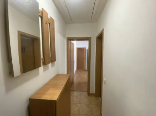 Apartament modest 2 camere de inchiriat zona Cedonia - Str Aleea Haiducului