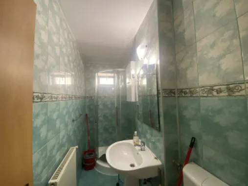 Apartament modest 2 camere de inchiriat zona Cedonia - Str Aleea Haiducului