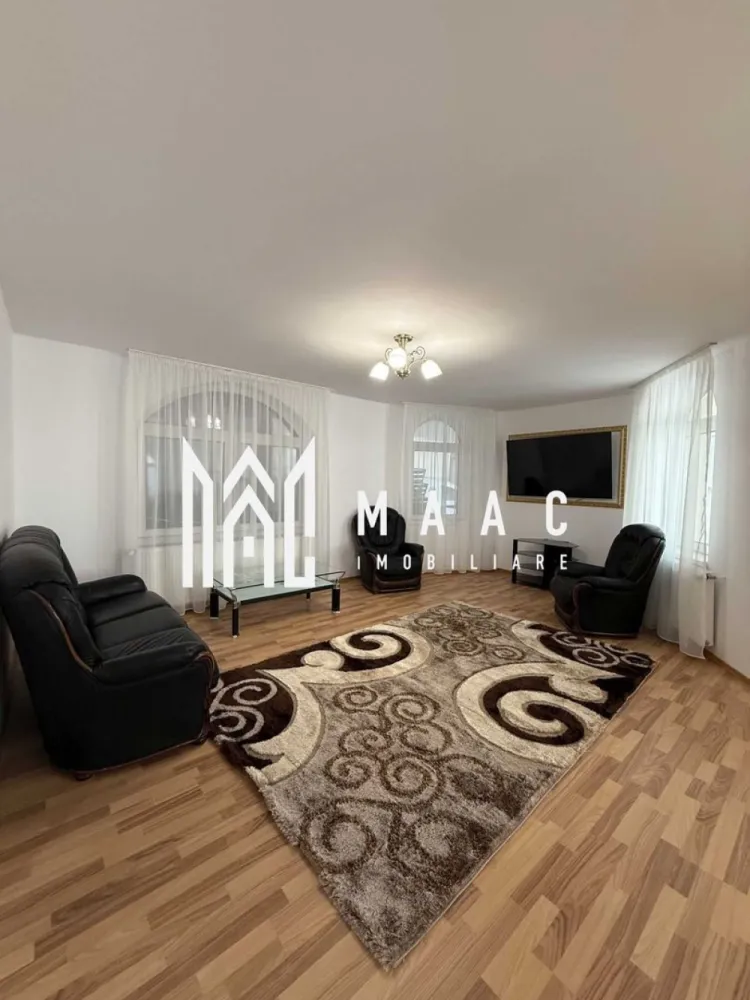 Casă | 4 camere | 240 MPU | Acces auto | Mediaș - MAAC Imobiliare vă propune spre vânzare o casa deosebita , situata in Medias.

Localizare
Casa este situată într-o zona verde și foarte liniștită, cu acces facil către oraș, dar ferită de aglomerație. Proximitatea pădurii oferă un cadru natural deosebit, ideal pentru relaxare și activități în aer liber.

Descriere generală

Proprietatea a fost construită în anul 2010 și se remarcă printr-o compartimentare practică, suprafețe generoase și finisaje de calitate.
Regim de înălțime: Parter + Etaj + Mansardă
Suprafață utilă: 240 mp
Suprafață teren: 500 mp

Casa este complet mobilată și utilată, fiind pregătită pentru mutare imediată.

 Compartimentare

Parter:
Living spațios, luminos
Zonă de dining
Bucătărie complet utilată
Baie cu dus exterior si geam pentru aerisire naturala
Cameră tehnică

Etaj:
3 dormitoare
1 birou
Baie cu cada de dus si geam pentru aerisire naturala 
Terasă generoasă, care înconjoară casa

Mansardă:
Spațiu nefinisat, ce poate fi amenajat în funcție de nevoile viitorului proprietar (dormitoare suplimentare, zonă de relaxare, hobby room etc.)

Curte pavată, ideală pentru relaxare și parcare
Teren împrejmuit cu gard zidit, înalt, oferind intimitate și siguranță
Garaj foarte spațios, cu capacitate pentru mai multe autoturisme 

Izolație exterioară + tencuială decorativă stucco

Centrală termică pe gaz
Centrală termică pe lemne – eficiență și costuri reduse

Construcție solidă, bine întreținută
Zonă premium, aproape de pădure
Curte mare și garaj spațios

Pentru mai multe informații sau pentru programarea unei vizionări contactati echipa MAAC Imobiliare , specificanD ID anunt : CP2851566