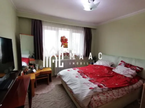 Apartament 3 camere I Decomandat I Zona Vasile Aaron