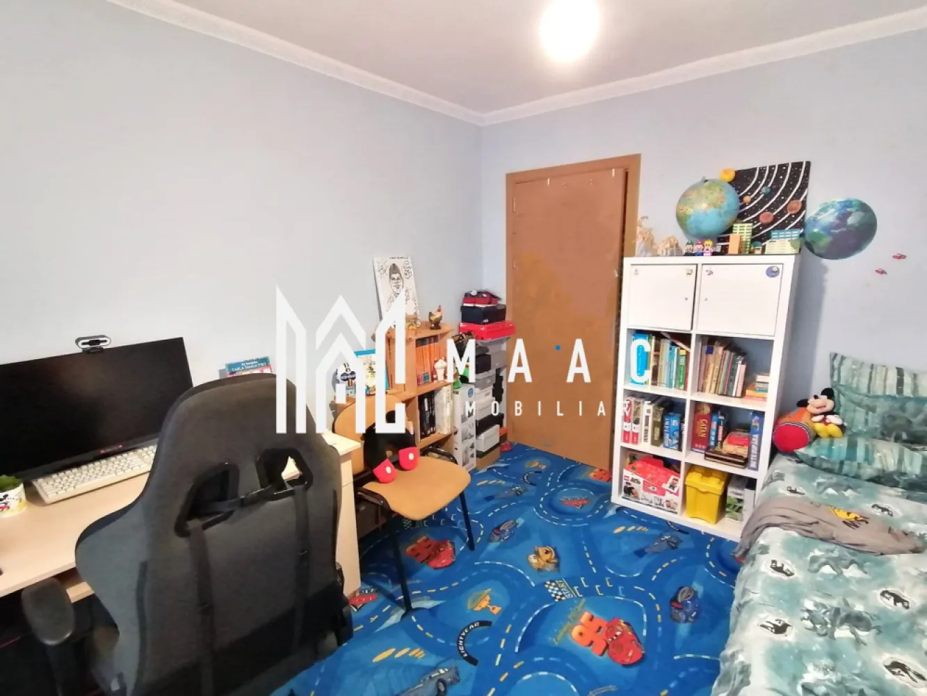 Apartament 3 camere I Decomandat I Zona Vasile Aaron