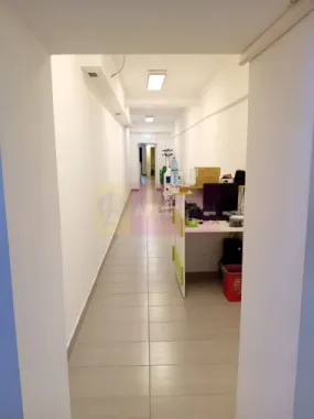 Spatiu 106 mp demisol, intrare separata, utilitati incluse, Sebastian