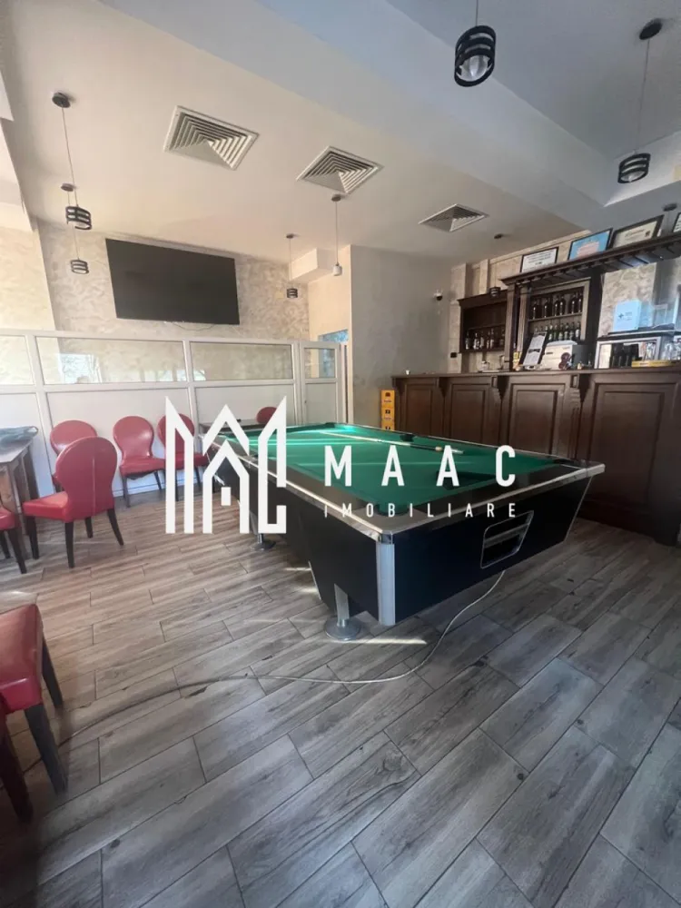 Spatiu comercial | Nord - Spațiu comercial de vânzare – zonă Nord | 69 mp utili | vitrină stradală | vad comercial

MAAC Imobiliare oferă spre vânzare spațiu comercial situat în zona Nord, într-o locație cu vad comercial foarte bun, pretabil pentru orice tip de activitate: magazin, salon, cabinet, birou, cafenea, servicii etc.

Detalii spațiu:

* Suprafață utilă: 69 mp
* Vitrină stradală generoasă, aproximativ 10 m, cu vizibilitate excelentă
* Acces direct din stradă
* Grup sanitar propriu
* Terasă, ideală pentru activități comerciale sau de relaxare

Avantaje cheie:

* Zonă intens circulată, pietonal și auto
* Vizibilitate foarte bună și expunere maximă
* Spațiu versatil, ușor adaptabil
* Potrivit atât pentru desfășurarea propriei activități, cât și pentru investiție

Proprietate ideală pentru antreprenori sau investitori care caută un spațiu cu potențial comercial ridicat.

Pentru mai multe informații și programarea unei vizionări, vă rugăm să ne contactați.

MAAC Imobiliare – partenerul tău de încredere în imobiliare.

id: CP2870744