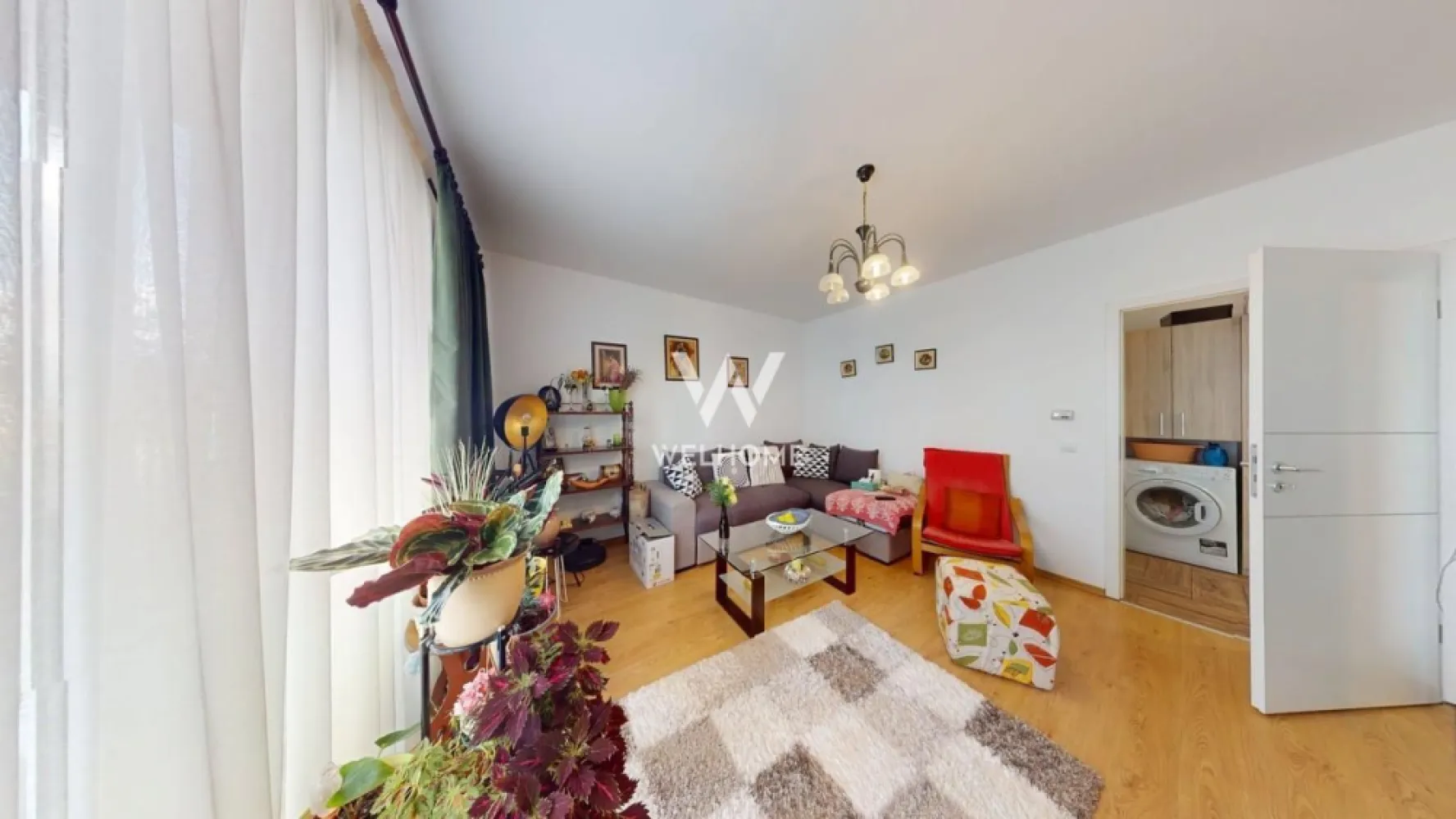 Apartament decomandat, 2 camere, balcon, boxa - Avangarden - Se vinde apartament modern cu 2 camere decomandate, situat in complexul Avangarden – Doamna Stanca, una dintre cele mai cautate zone rezidentiale din Sibiu. Locuinta este amplasata la etajul 2 al unui imobil cu 8 etaje si lift, oferind confort, acces facil si o compartimentare foarte practica.

suprafata utila: 50 mp
balcon: 5 mp
boxa pentru depozitare inclusa
etaj 2/8

Compartimentare: hol de acces, living luminos, bucatarie separata, dormitor spatios, baie + balcon

Apartamentul este amenajat modern, cu mobilier si finisaje atent alese, si se vinde complet mobilat si utilat, exact ca in fotografii. Proprietatea este pregatita pentru mutare imediata, fiind ideala atat pentru locuit, cat si pentru investitie.

Avantaje:

decomandat
boxa inclusa
etaj intermediar
bloc cu lift
zona moderna si bine dezvoltata
acces rapid catre Shopping City, supermarketuri, farmacii si statii de autobuz

Pentru mai multe detalii sau programarea unei vizionari, contactati-ne.