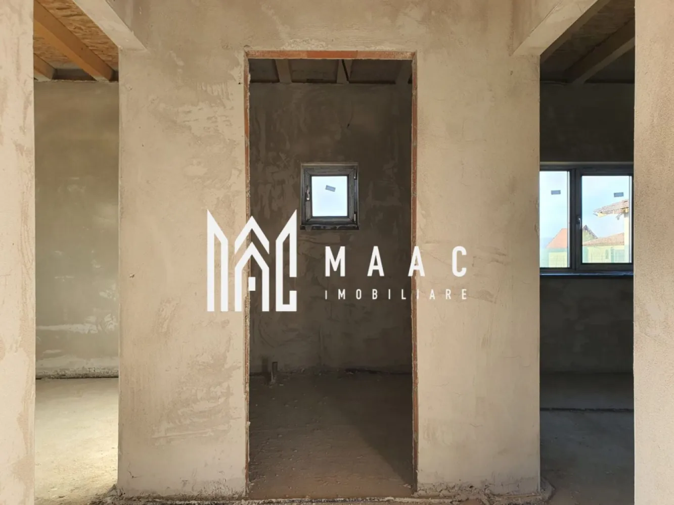 Casă modernă 3 camere | 350 mp teren I Cristian - MAAC Imobiliare vă propune spre vânzare o casă modernă, situată în Cristian, într-o zonă liniștită și bine dezvoltată. Proprietatea este ideală pentru o familie care își dorește confort, spațiu și posibilitatea de a-și personaliza interiorul după propriul gust.

Locuinta cuprinde: living, 2 dormitoare, hol, baie cu geam, bucătărie separată, cu ieșire pe terasa generoasă, acoperită.

Casa se vinde: la gata in exterior, la gri la interior sau la cheie, la cerere, în funcție de preferințele cumpărătorului (contra cost)
Construcția este realizată cu materiale de cea mai bună calitate, iar compartimentarea este practică și eficientă, ideală pentru viața de familie.

Racordată la toate utilitățile
Finisaje exterioare complete
La cerere, posibilitate de personalizare a finisajelor interioare

Teren de 350 mp, ideal pentru grădină, zonă de relaxare sau loc de joacă
Terasă generoasa acoperită, perfectă pentru petrecerea timpului în aer liber

 Locație: Cristian, jud. Sibiu — zonă apreciată, cu acces rapid către Sibiu și facilități esențiale.

Contactează-ne pentru mai multe detalii sau informații, specificați ca ați văzut anunțul cu ID: CP2854753!