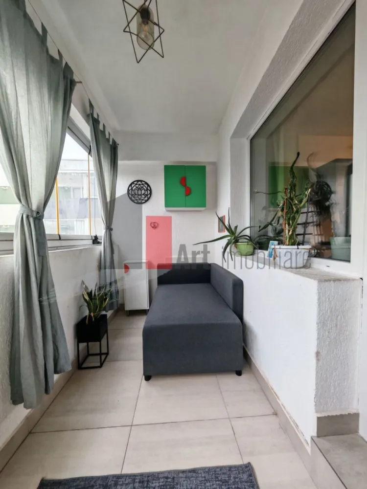 Apartament cu doua camere de vanzare -Pacii-cu centrala-mobilat si utilat