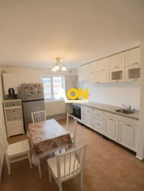 Apartament 2 camere Cetate