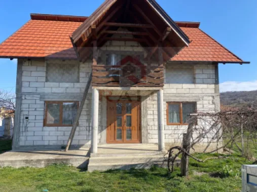 Casa de Vanzare Tigveni Arges