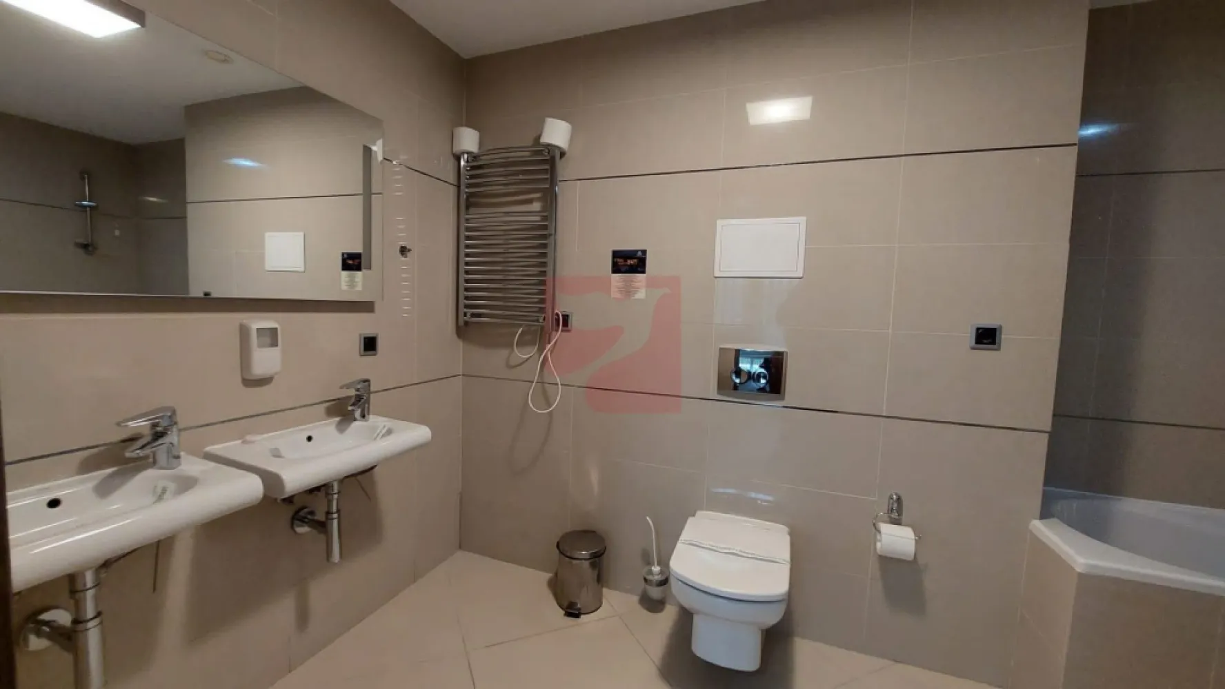 2 camere, intim, semineu, Silver Mountain