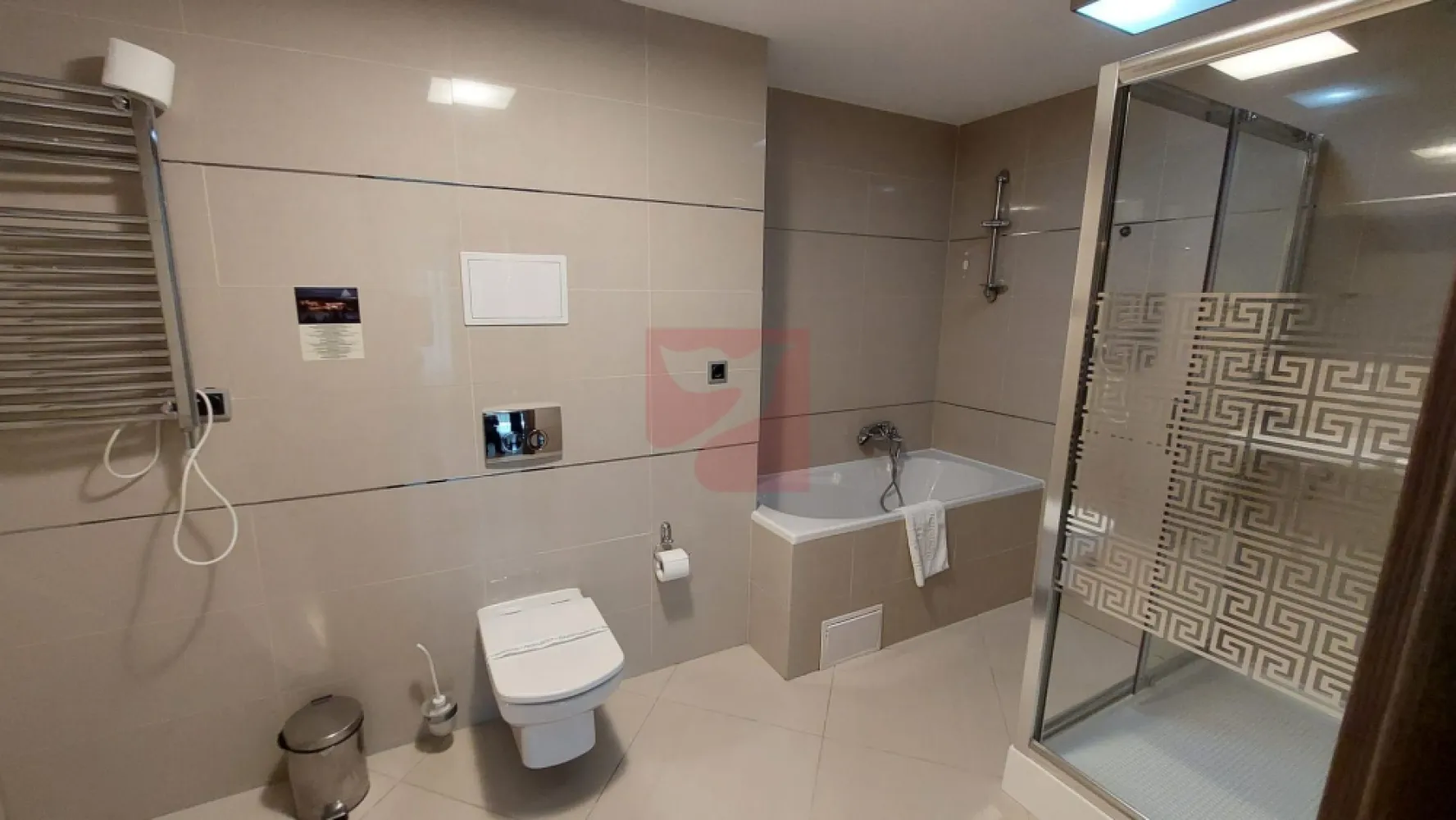 2 in 1, apartamente de 2 si de 4 camere, parcari, Silver Mountain