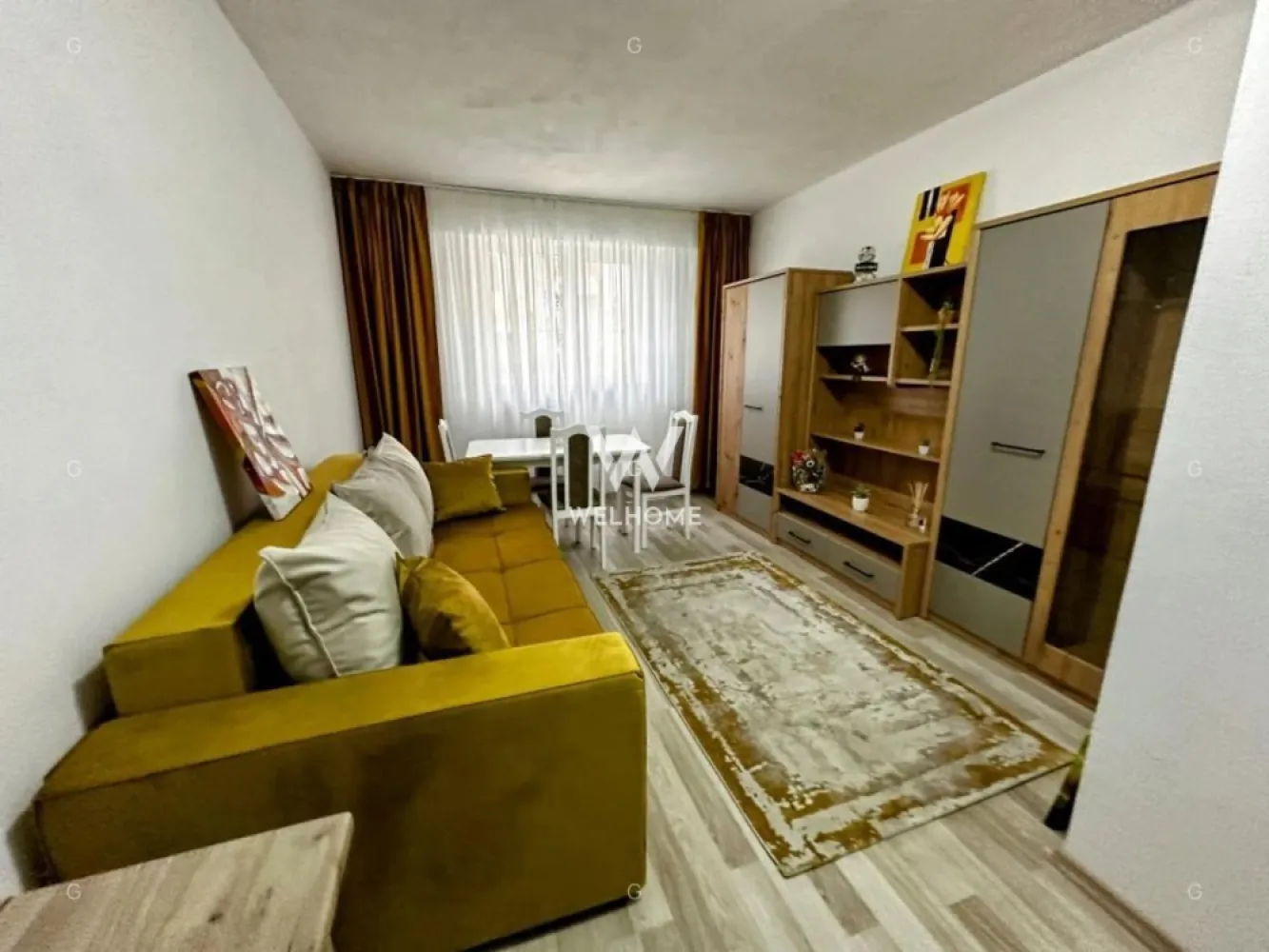 Garsoniere de vânzare – bloc cu mai multe unități | Predare la cheie - Se vând garsoniere într-un bloc cu mai multe unități locative, ideale pentru locuit sau investiție.
Fiecare garsonieră are o suprafață de 21,7 mp și se predă la cheie, cu finisaje moderne și compartimentare eficientă.

Fotografiile sunt cu titlu de prezentare, ilustrând o posibilă variantă de amenajare.
Opțional, contra cost, garsonierele pot fi predate complet mobilate și utilate, în funcție de preferințele cumpărătorului.

Caracteristici:
suprafață: 21,7 mp
predare la cheie
finisaje moderne
baie complet finisată
racordate la toate utilitățile
contorizare separată
💰 Preț: 21.500 € / garsonieră
Pentru mai multe informații sau pentru programarea unei vizionări, vă stau la dispoziție.
Tel:0740154900