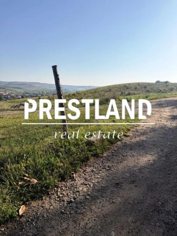 Teren intravilan construție casa Tip duplex !! - Proiectul aprobat de Consiliul Județean are o suprafață de 773,90 mp deschidere la drum privat de 8,50 ml dispune de toate utilitățile(curent, gaz, apă si canalizare) pentru o casă singel cu un regim de înălțime de P + M,

După finalizarea contractului de Vanzare-cumparare se va primi de la vânzator :
-drumul pava cu piatră , utilitătle (apa, gaz, curent, etc.) trase la limita preoprietații.
- proiectul de casa și autorizatia de construcție avizat de Primaria din Con.Șura Mare vor fii platie de cumparator.

Oferim clienților următoarele servicii: - consultanta obținere credite bancare; - servicii notariat; - servicii de topografie(schiță, releveu); - certificate energetice imobile; - asigurări; - servicii de evaluare; - consultanta juridica;