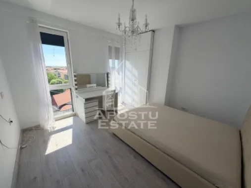 Apartament 3 camere, de inchiriat, Liviu Rebreanu, 2 bai, Parcare