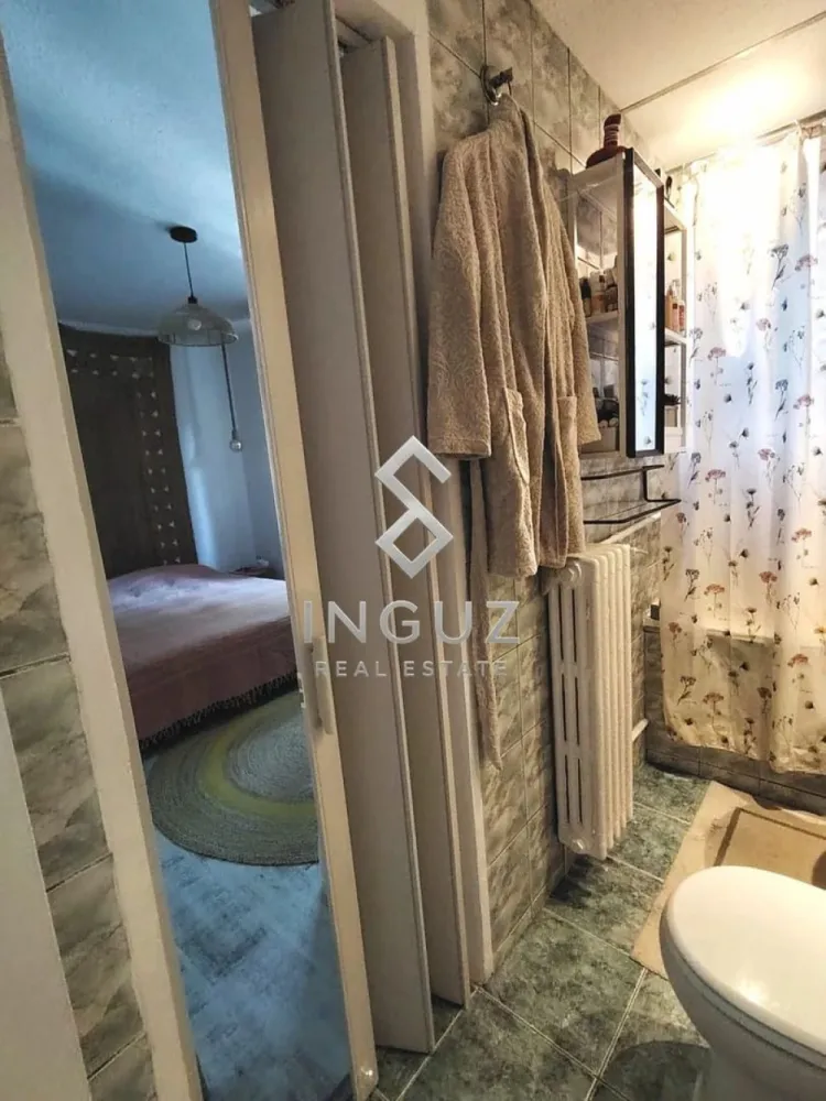 2 camere, Bucuresti - ⬇️ العربية ⬇️

Apartament 2 camere de închiriat – Floreasca, Str. Frederic Chopin nr. 8, Sector 2, București
650 € / lună | 41 mp | etaj 2
Nedecomandat, cochet, luminos și pregătit pentru mutare imediată

Recent renovat
Complet mobilat și utilat
Balcon
Luminos cu orientare sud-vest
Spațiu confortabil și modern

Locație excelentă – Floreasca
Aproape de parcuri, cafenele, supermarketuri și metrou
Acces rapid către principalele puncte de interes ale orașului

Pet Friendly 🐾

Ideal pentru o persoană sau un cuplu

Comision: 50%

Inguz Real Estate
📱 +40 774 017 567 | +40 724 922 092

شقة غرفتين للإيجار – Floreasca، شارع Frederic Chopin رقم 8، سيكتور 2، بوخارست
650 يورو شهرياً | 41 م² | الطابق 2
غير مفصولة، أنيقة ومشرقة وجاهزة للسكن فوراً

مجددة حديثاً
مفروشة ومجهزة بالكامل
بلكونة
مشرقة بإطلالة واتجاه جنوب غربي
مساحة مريحة وعصرية

موقع ممتاز – فلورياسكا
قريبة من الحدائق والكافيهات والسوبرماركت والمترو
سهولة الوصول إلى أهم مناطق المدينة

مسموح بالحيوانات الأليفة 🐾

مناسبة لشخص أو زوجين

العمولة: 50%

Inguz Real Estate
📱 +40 774 017 567 | +40 724 922 092