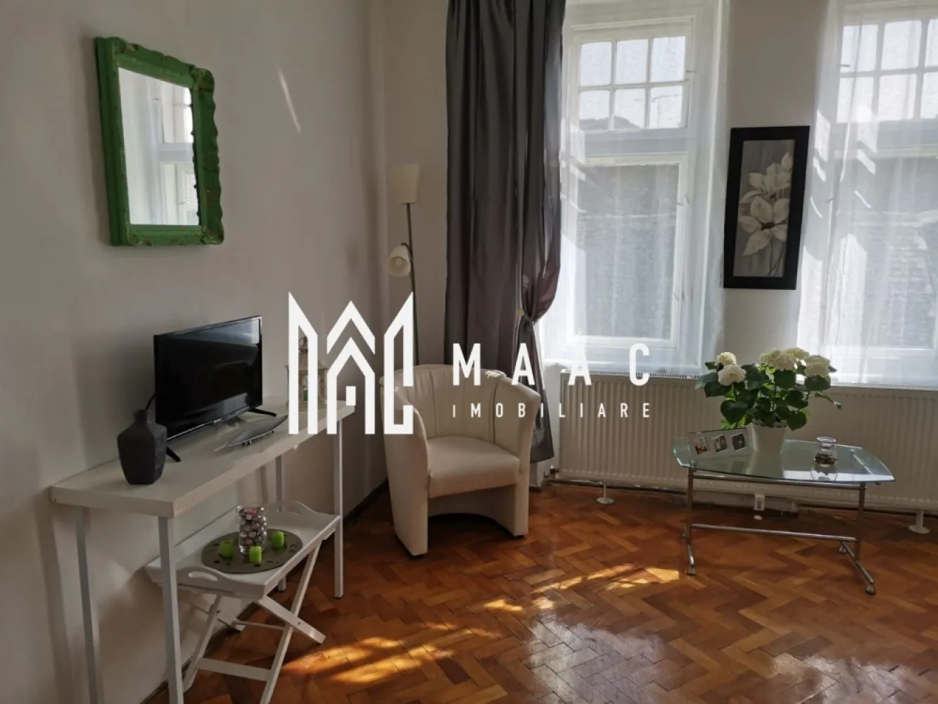 Garsoniera | Etaj 1 | 33 MPU | Central - MAAC Imobiliare vă propune spre închiriere o garsonieră, situată în zona centrală, într-o curte comună, la etajul 1 al imobilului.

 Detalii garsonieră:

Complet mobilată și utilată
Spațiu funcțional, potrivit pentru o persoană sau un cuplu
Acces facil către toate punctele de interes din centrul orașului

 Condiții de închiriere:
Se achită chiria + 2 garanții

Pentru mai multe detalii sau programarea unei vizionări, nu ezitați să ne contactați specificand ID: CP2878150