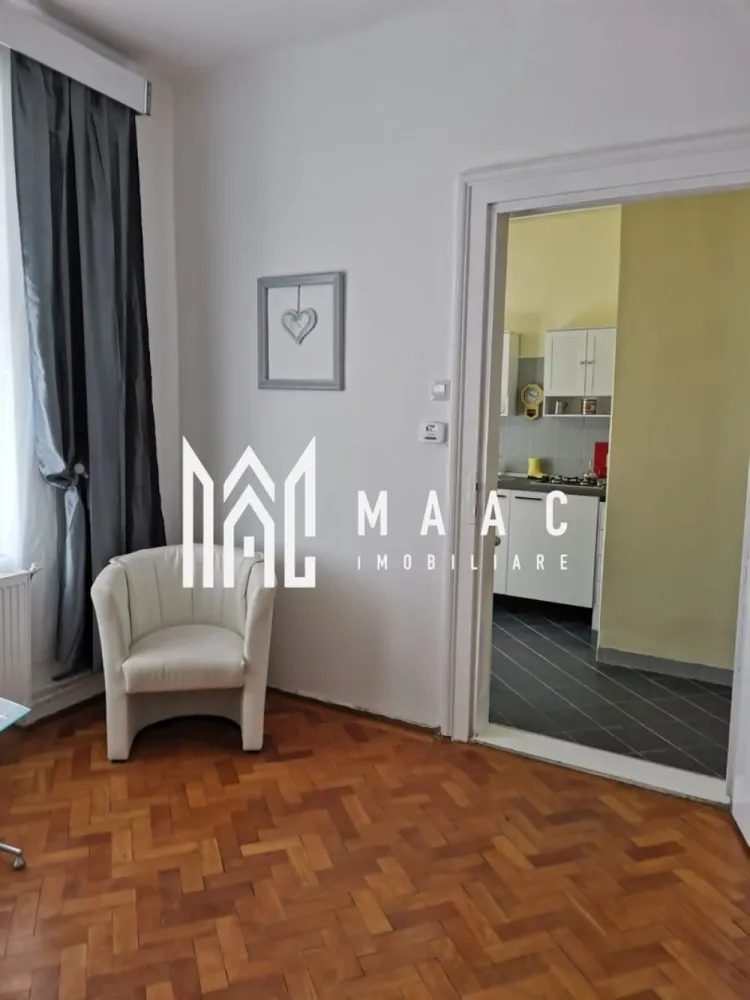 Garsoniera | Etaj 1 | 33 MPU | Central - MAAC Imobiliare vă propune spre închiriere o garsonieră, situată în zona centrală, într-o curte comună, la etajul 1 al imobilului.

 Detalii garsonieră:

Complet mobilată și utilată
Spațiu funcțional, potrivit pentru o persoană sau un cuplu
Acces facil către toate punctele de interes din centrul orașului

 Condiții de închiriere:
Se achită chiria + 2 garanții

Pentru mai multe detalii sau programarea unei vizionări, nu ezitați să ne contactați specificand ID: CP2878150