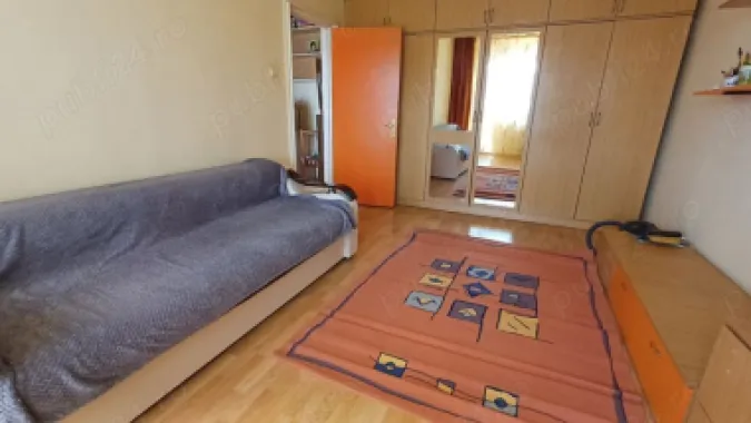 Închiriere 2 camere, 51 mp, zona Auchan Titan, etaj 6 8