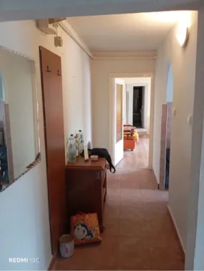 Apartament 3 camere de vanzare