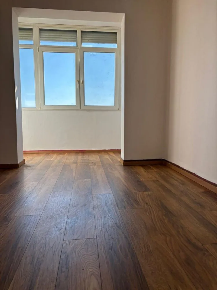 BRASADAS vinde ap cam etaj 4/4 in 14 Mai. - Agenția imobiliara BRASADAS vinde apartament la etajul 4 în cartierul 14 mai strada begoniei, în spate la
Pompieri , bloc de cărămidă cu geam la baie , gemuri termopan, bloc izolat cu polistiren și cu decorativă pe exterior, parcarea inclusă , interfon pe scara blocului, cu parc de copii zonă verde, magazine etc.
Www.brasadas.com.