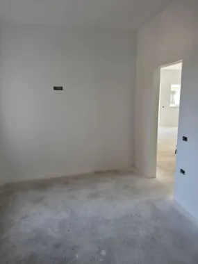 BRASADAS vinde ap 3 cam Careiului Nou 71MP.