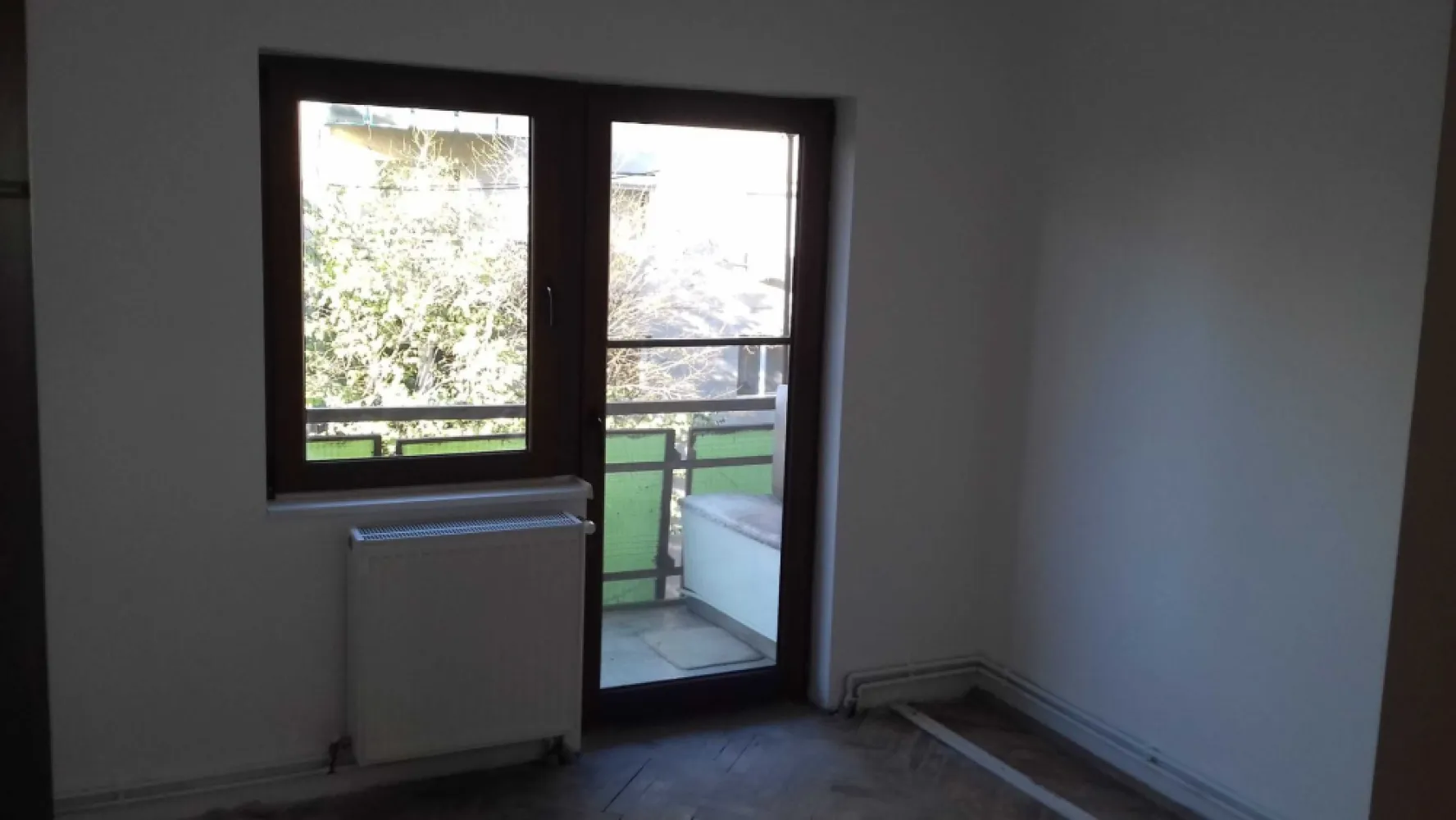 BRASADAS vinde ap 3 cam etaj 2/4 in Micro17. - Agenția imobiliara BRASADAS vinde apartament in micro 17, renovata, etajul 2/4.
Www.brasadas.com.