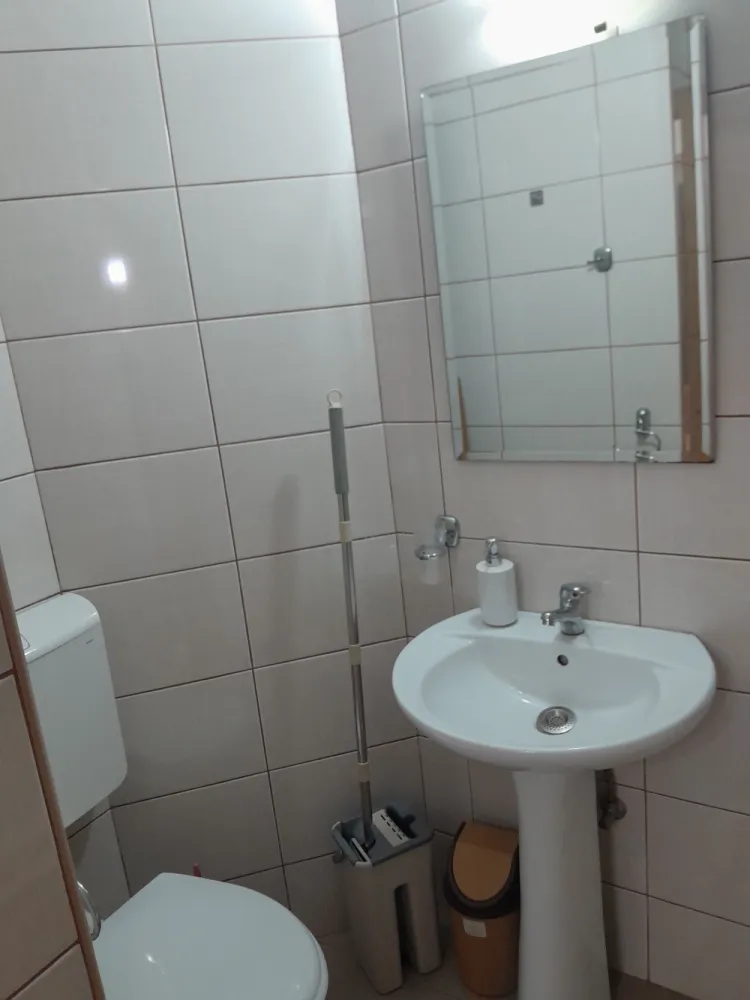 PF, vând apartament cu o camera
