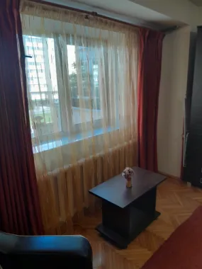 PF, vând apartament cu o camera