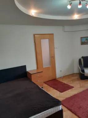 PF, vând apartament cu o camera
