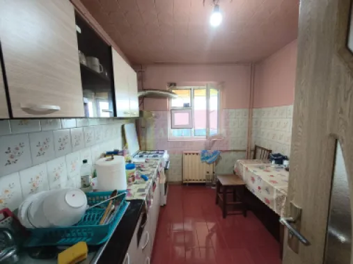 Apartament 3 camere construit 1986 Preț Foarte Bun Colentina- M.Bacilă