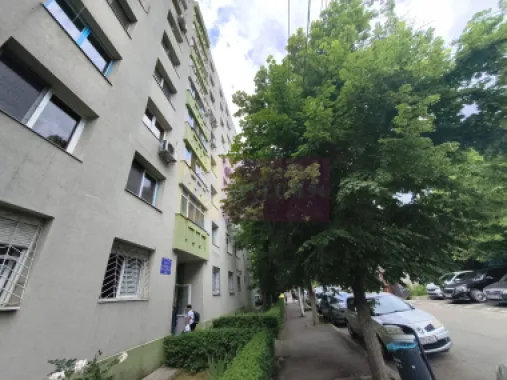 Apartament 3 camere construit 1986 Preț Foarte Bun Colentina- M.Bacilă