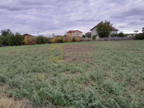 COSERENI( il ) - TEREN 2K MP DE VANZARE (52 M DESCHIDERE LA E85 )
