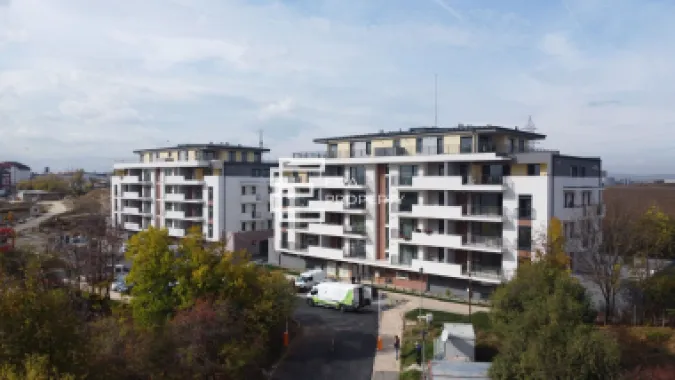 Apartament cu 2 camere, rulouri electrice, încălzire pardoseală, Sibiu