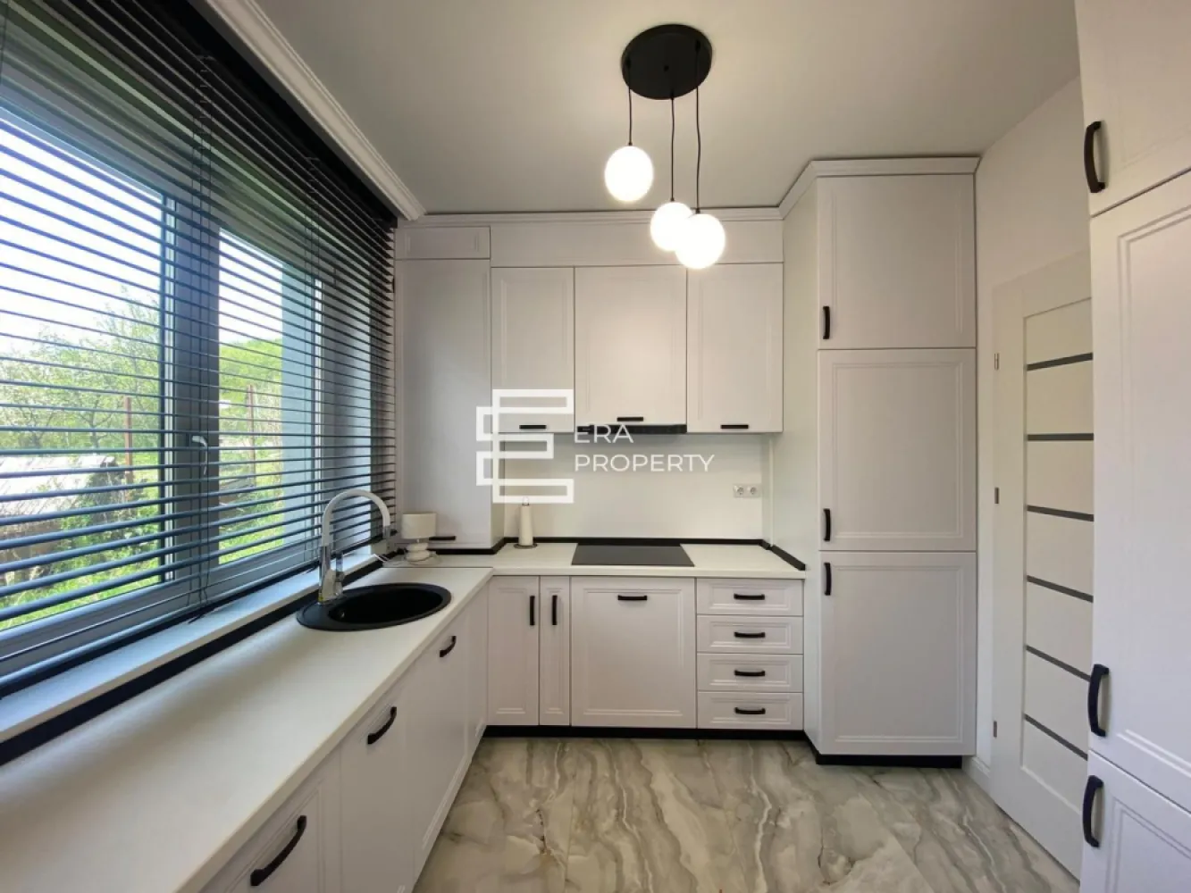 Apartament 2 camere, mobilat și utilat Parcare inclusă | zona DaVinci