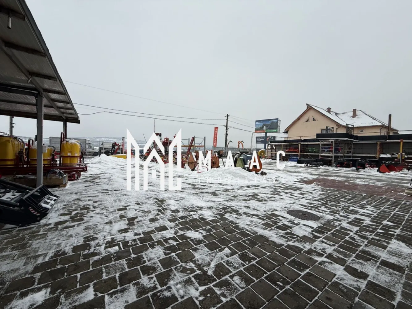 Spatiu comercial | La strada | 200 MP | Teren 300MP | Vestem