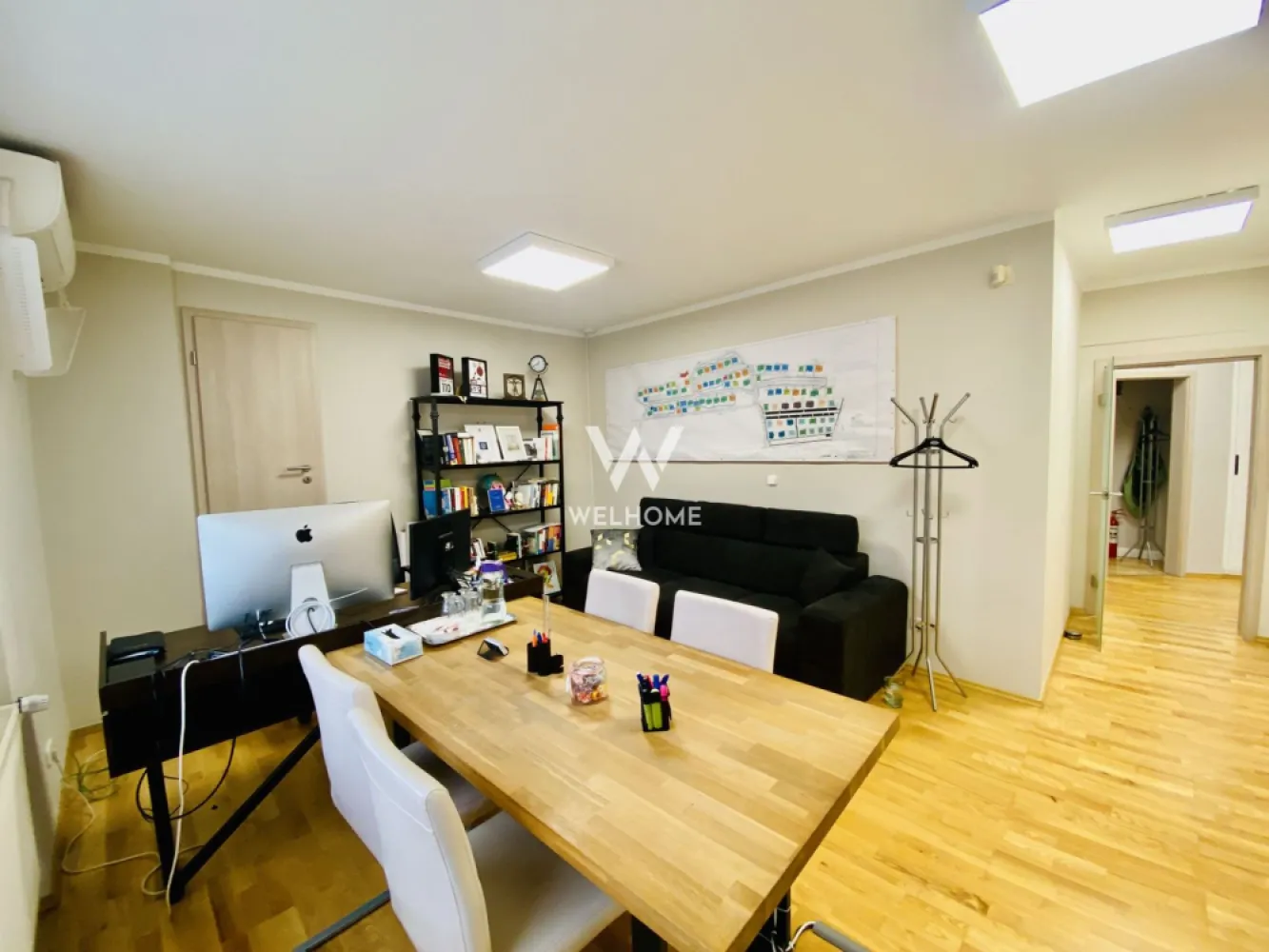 Cladire de birouri, Calea Dumbravii, Sibiu - Spațiu de birouri disponibil pentru închiriere – Sibiu, Calea Dumbrăvii

Suprafață utilă: 310 mp | Teren: 470 mp 
PRET 3500 EURO / LUNA

Regim de înălțime: demisol + parter + etaj
Suprafață utilă totală: 310 mp
Suprafață teren: 470 mp
Modalitate de închiriere: persoană fizică, fără TVA
Stare imobil: renovat, finisat la cheie
Predare: mobilat și utilat, conform fotografii 
Disponibilitate: în termen de 30 de zile de la semnarea contractului

Potrivit pentru:
sediu firmă
activități de birou
IT
consultanță
servicii profesionale

Compartimentare( vezi schite):
Demisol: hol de acces,bucătărie complet mobilată și utilată, spațiu de birouri generos (utilizat ca sală de ședințe), 4 spații de depozitare
Parter: hol de acces / zonă recepție, 6 birouri spațioase și luminoase, baie cu geam de aerisire
Etaj: hol de acces, 4 birouri, spațiu de depozitare,baie, terasă de aproximativ 12 mp, potrivită pentru pauze și relaxare

Dotări și facilități
11 birouri în total
3 băi
bucătărie complet utilată
sală de ședințe

3 căi de acces independente
suprafețe vitrate mari, lumină naturală abundentă
centrală termică proprie și calorifere
7 unități de aer condiționat
curte liberă, amenajată
zonă de relaxare și spațiu pentru luat masa / grătar
poartă automatizată
reclamă autorizată pe fațada clădirii
3 catarge pentru reclamă, autorizate

Parcare: 5–6 locuri de parcare disponibile în curtea imobilului

Soluție completă pentru companii care caută un sediu central, bine compartimentat și gata de utilizare

Pret inchiriere: 3500 euro / luna, Fără TVA (persoană fizică)
comision agentie :contravaloarea unei chirii
Detalii/Vizionare: 0752.088.381- Roxana